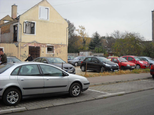 СПОР СА ПРОКУПЦЕМ ЗАКОЧИО ГРАДЊУ У СОМБОРУ: Граду фали паркинг, а локација на суду